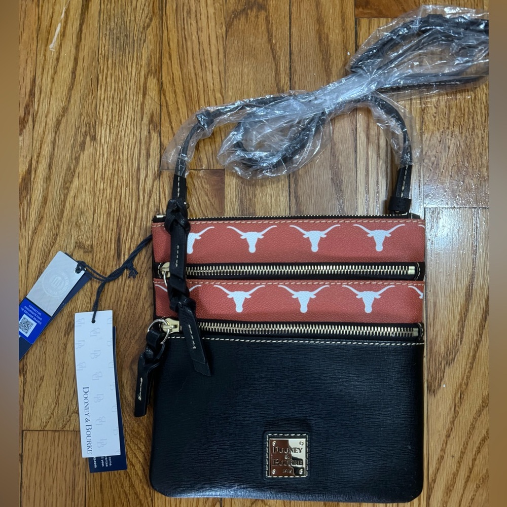Nwt New with tags university of texas dooney & bourke crossbody bag SAMEDAY SHIP